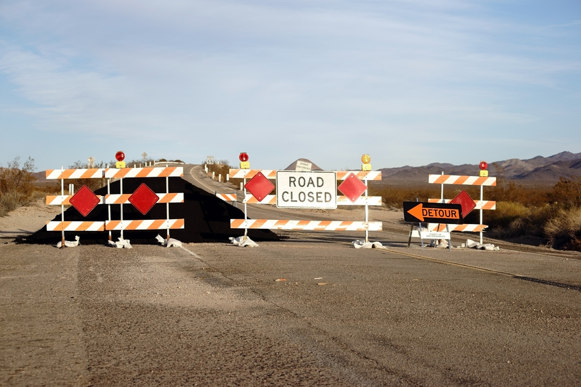 Minimum Retroreflectivity Levels for Blue and Brown Traffic Signs